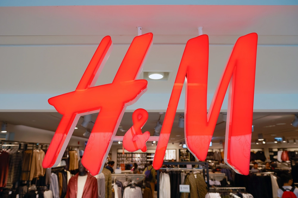 18-årig mor blev overfuset i H&M
