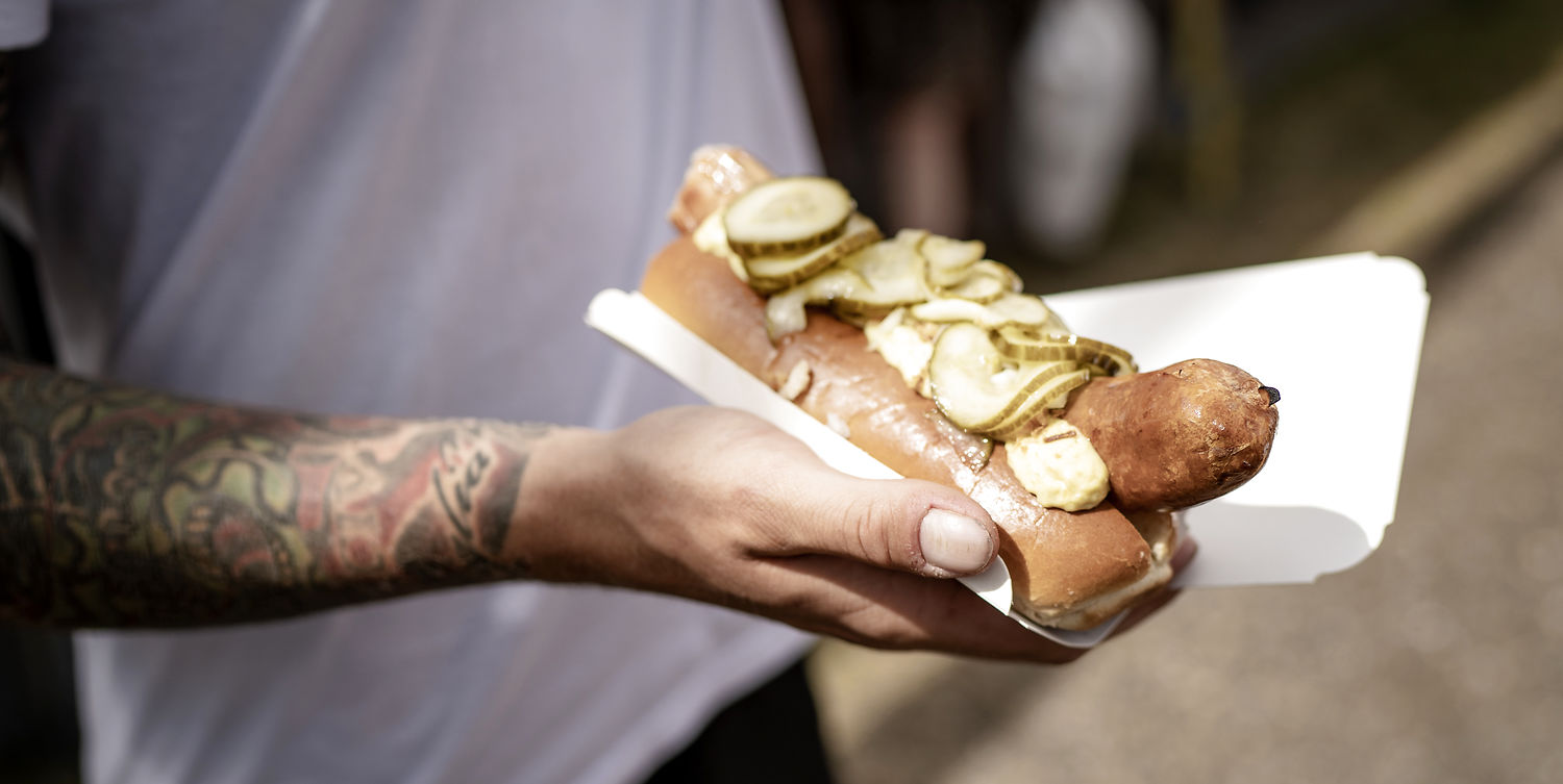 Familie fik et hurtigt måltid hotdogs: Regningen chokerede dem