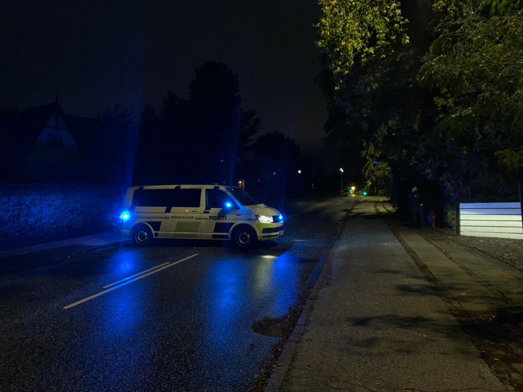 Voldsom ulykke natten til søndag: 20-årig dreng og 16-årig pige dræbt