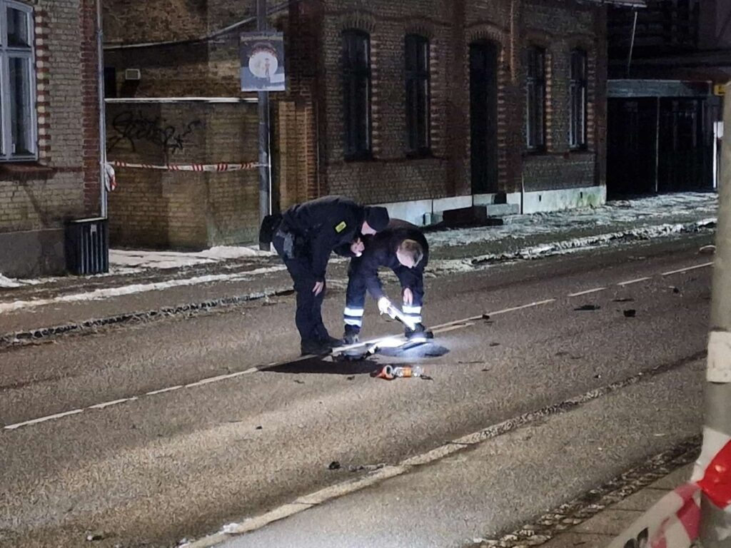 Uhyggelig episode i dansk by natten til lørdag: Person fundet død midt på gaden