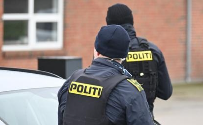 Få danskere ved det er ulovligt – nu advarer politiet advarer mod dette arbejde derhjemme