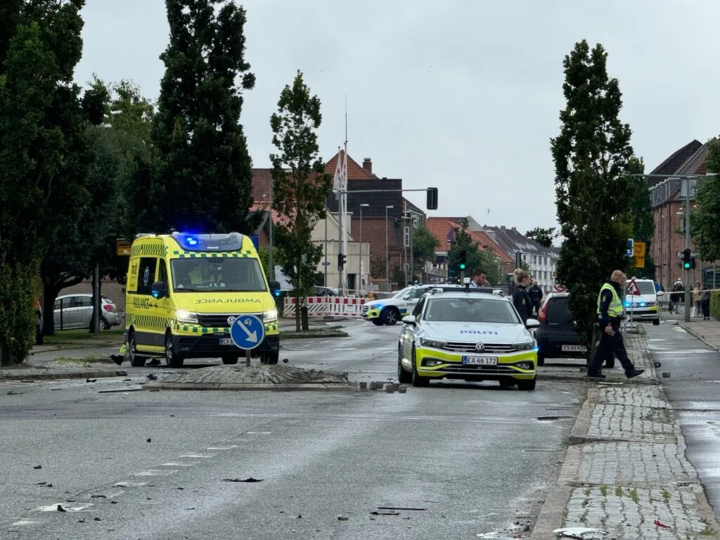 2 små børn mistede begge forældre i tragisk trafikulykke: Nu er der nyt fra familien