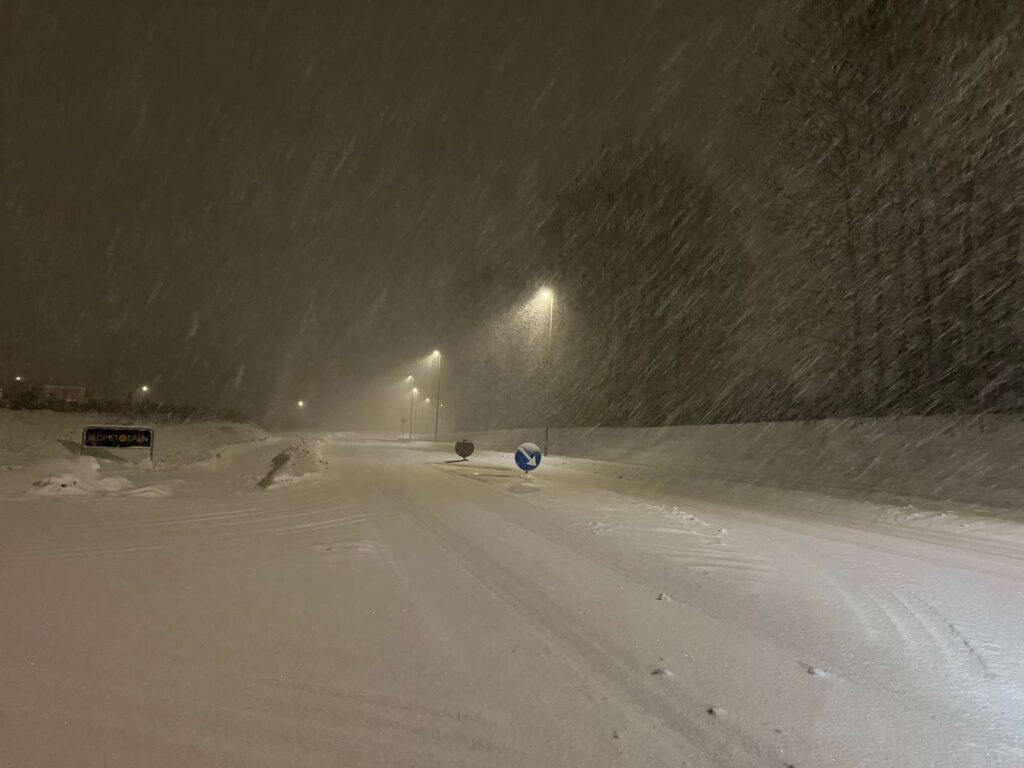 DMI overrasker: Masser af sne på vej