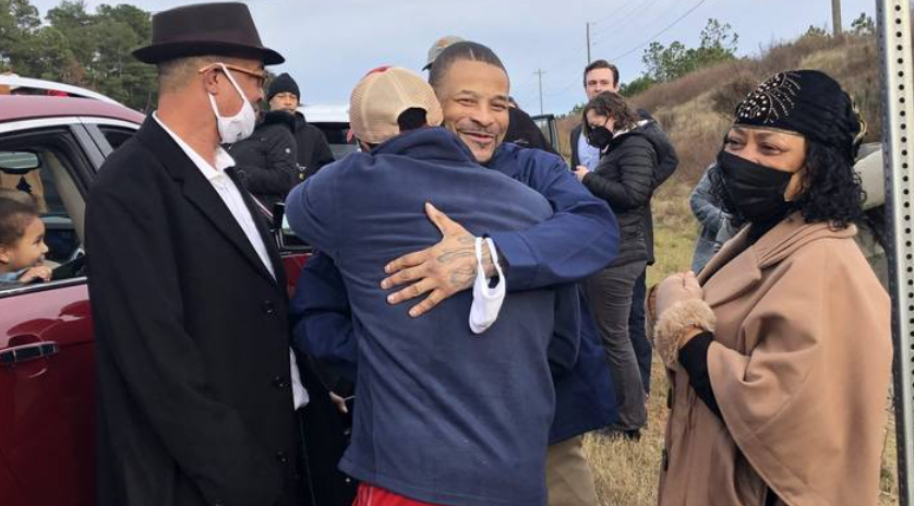 Anklaget for at skyde dame i hovedet: Nu er han løsladt