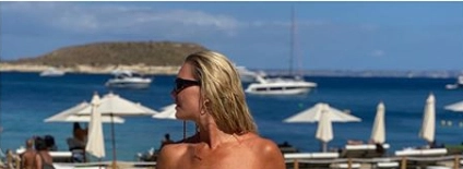 Jeanette Ottesen viser fræk bikini-form