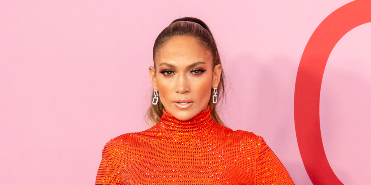 Jennifer Lopez deler top- og trusseløse billeder: Overlader INTET til fantasien