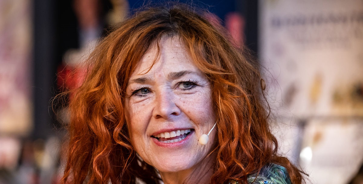 Joan Ørting om 27 år yngre kæreste: “Det er et tema”