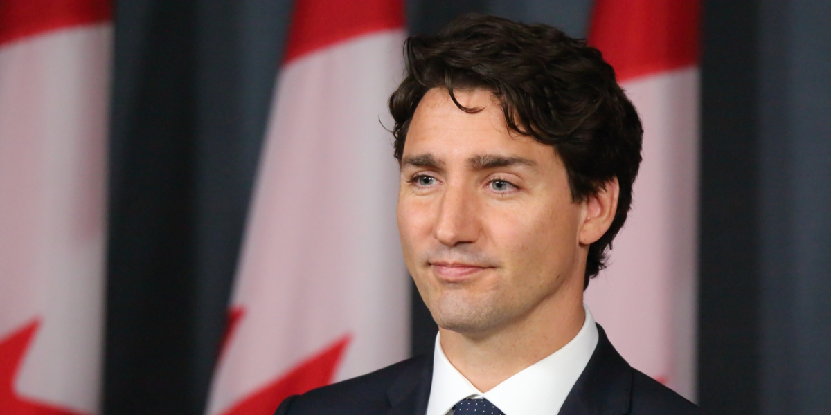 Premiereminister bruger nyt våben: Kan ‘fryse’ vaccinemodstanderes private konti