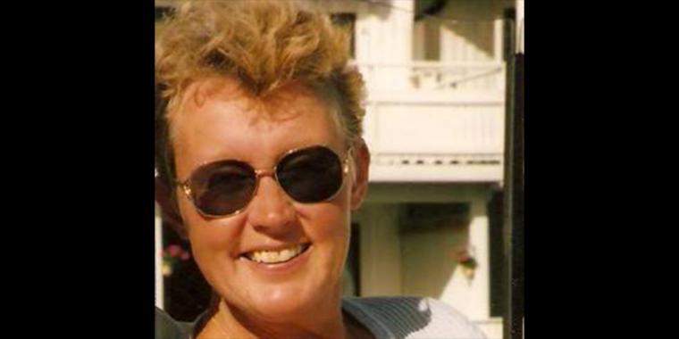 75-årige Karin fik noget så eftertrykkeligt lukket munden på telefonsvindler