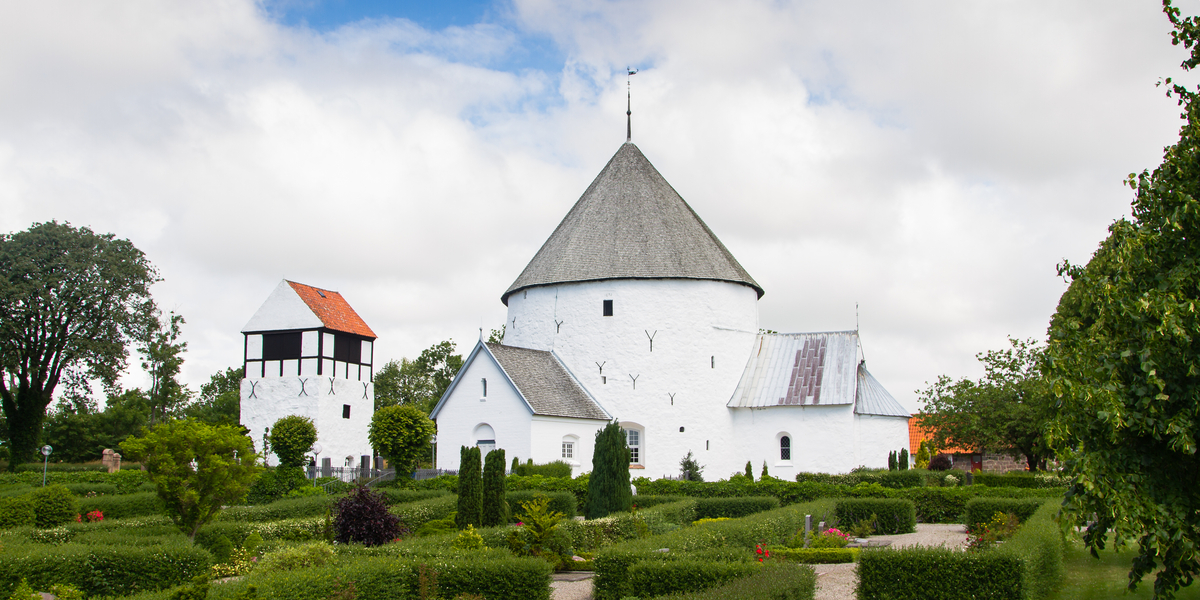 Ekspert: Kirkegårde skal i fremtiden bruges som parker og danne ramme om sjov, hygge og leg