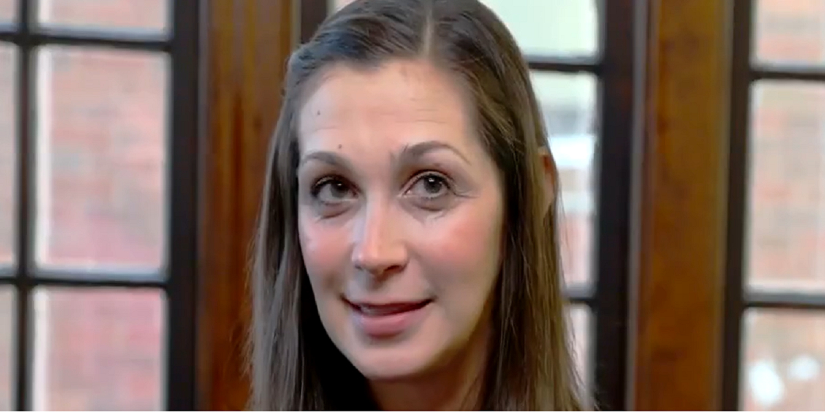 Kvinde med kræft fik fjernet sine æggestokke: Et år senere sker der et mirakel