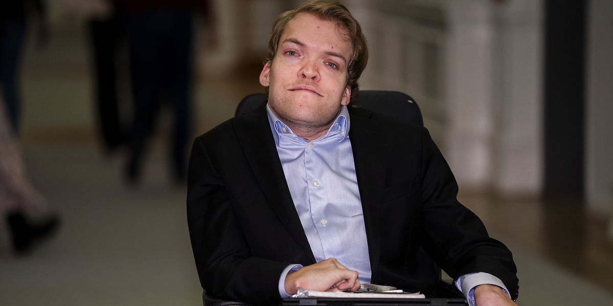 Politiker raser over besked i Metroen