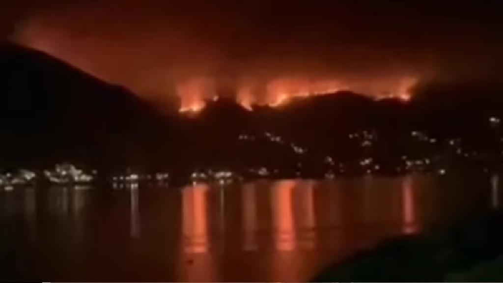 Ferieparadis ramt af ny tragedie: Stort fly styrter