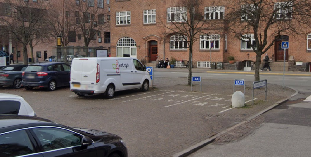 Ny lov skal løse kæmpe hverdags problem i trafikken for disse danskere – mod betaling