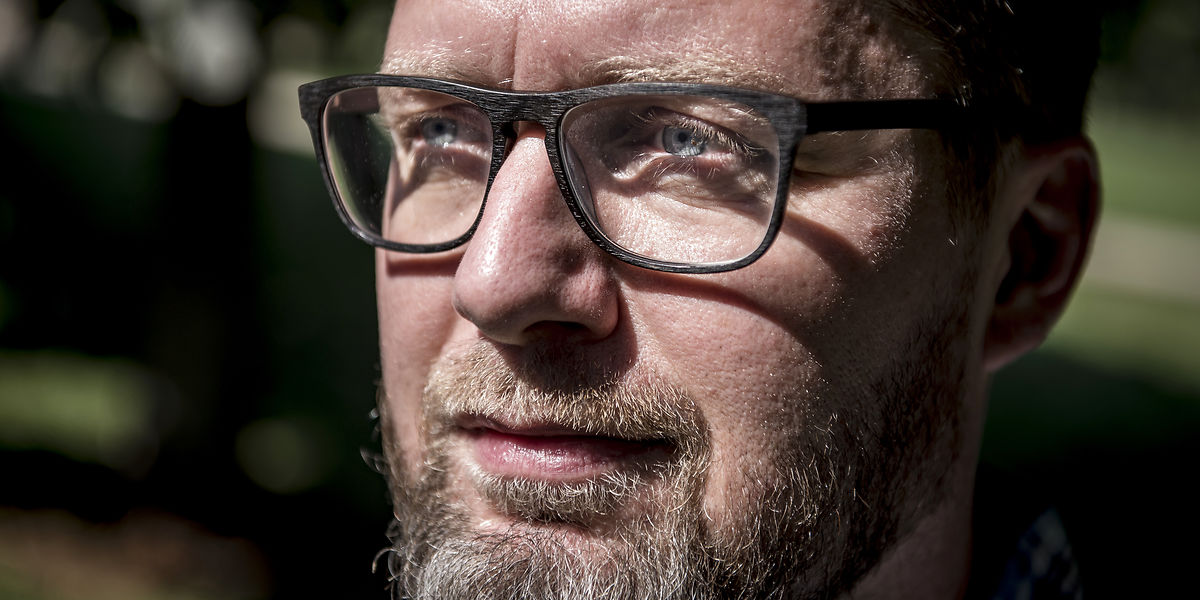 Lasse Rimmers kone er blevet indlagt