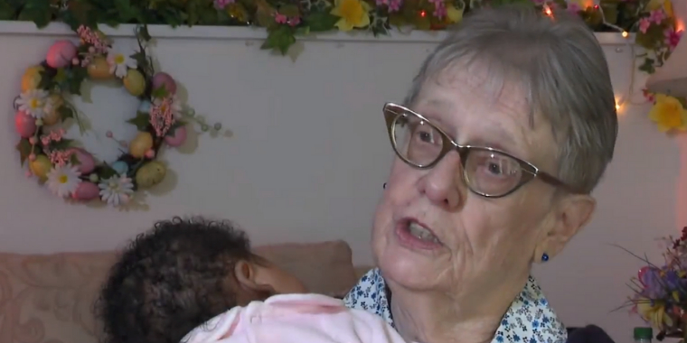 78-årige Linda imponerer: 81 spædbørn i hjemmet