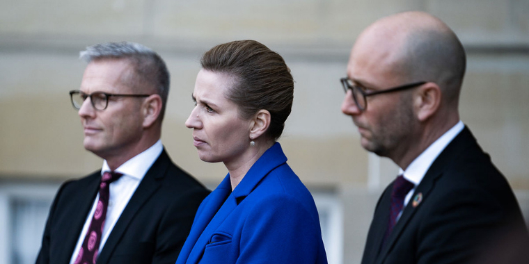 Mandag morgen sker det