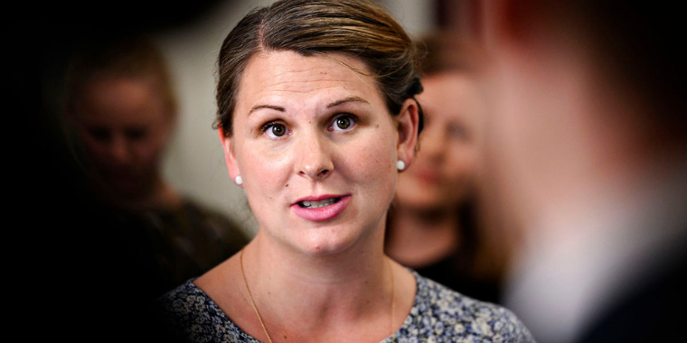 Mette Abildgaard raser: Tænk at man ikke kan finde tid til at hjælpe sin mor