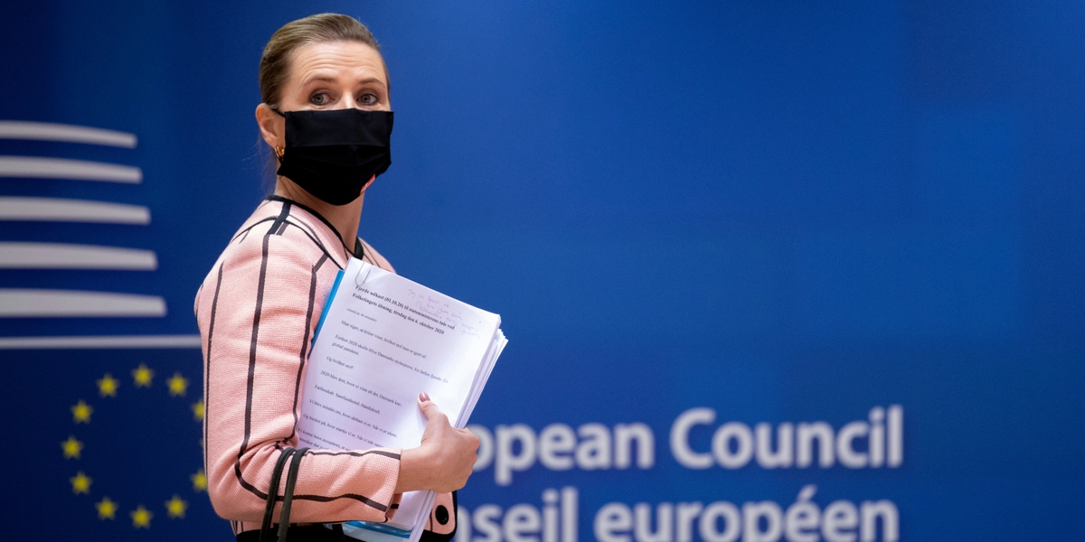 Mette Frederiksen og Merkel er enige: Det går for langsomt