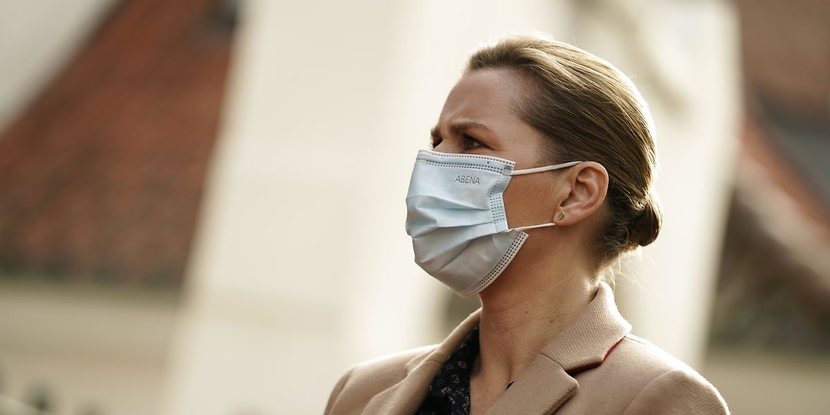 Mette Frederiksen indkalder til corona-pressemøde i aften