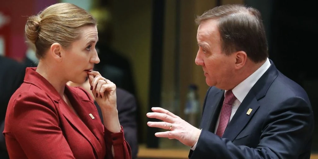 LIGE NU: Statsministeren trækker sig