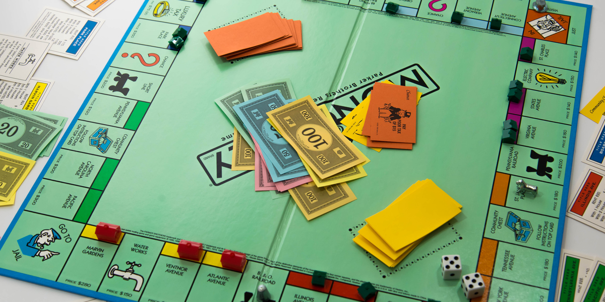 Mand anklaget for at skyde efter sin familie, efter et spil Matador gik galt