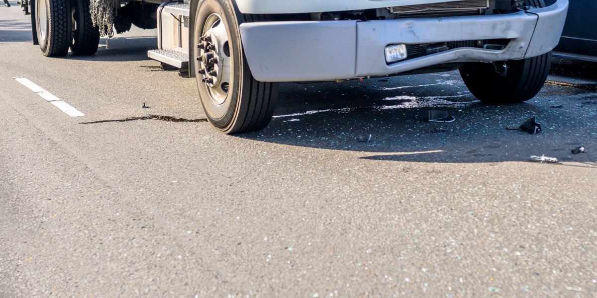 Motorvejsdrama: Lastbilchauffør i chok efter påkørsel