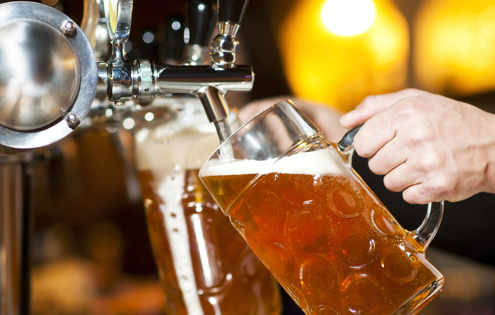 Nu kan du søge drømmejobbet: Få løn for at drikke og brygge øl
