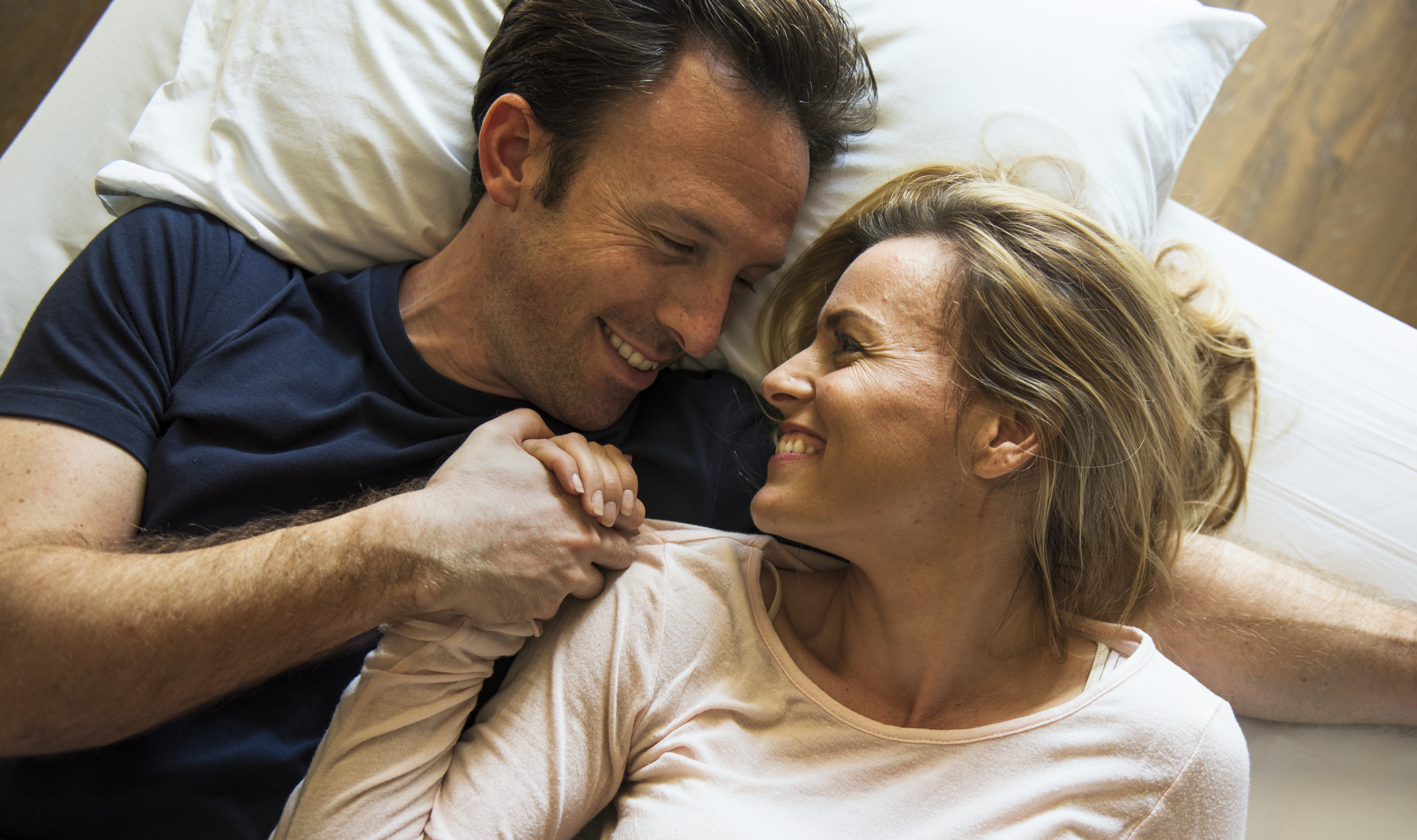 8 tegn på, at han elsker dig MERE, end han har elsket andre kvinder i sit liv