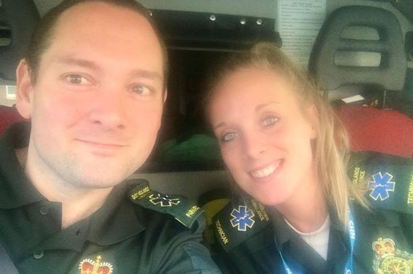 Ambulanceredder Tim raser: Én ubehøvlet kommentar af kioskmand fik ham til at reagere