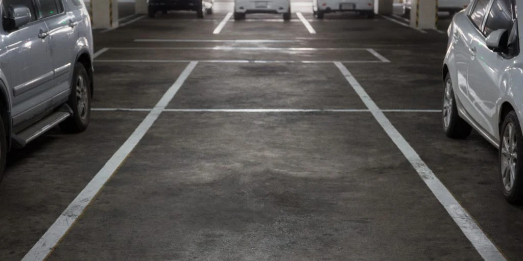 Parkeringsvagterne vil ikke have at du ved det: Deres “trick” tvinger dig til overbetaling