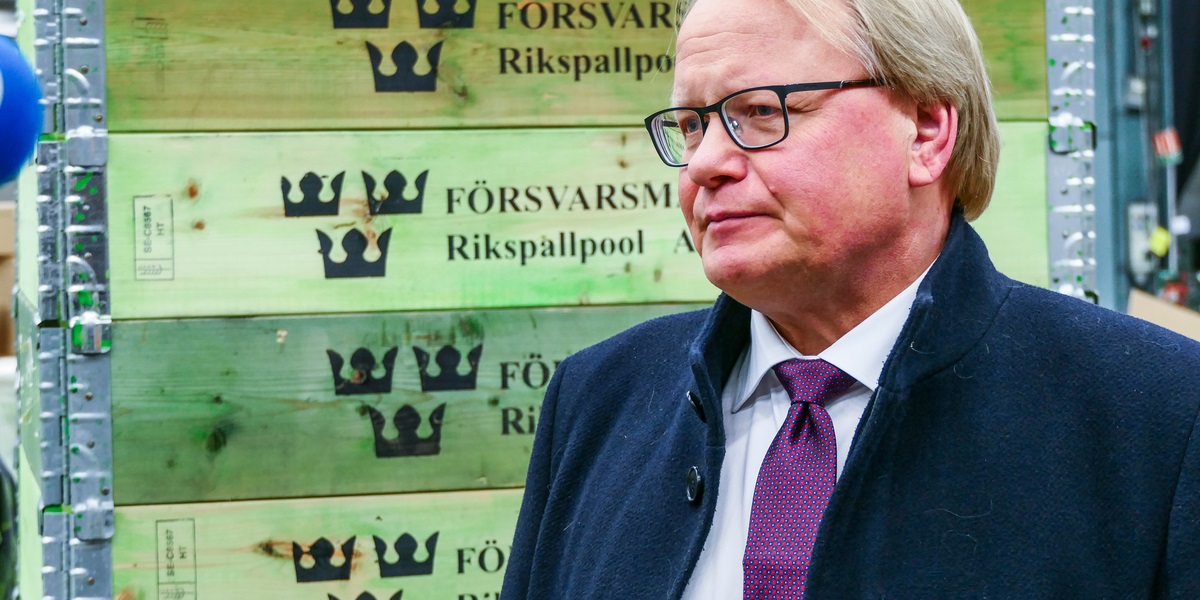 Advarer: Der er russiske spioner ved ammunitionslagre