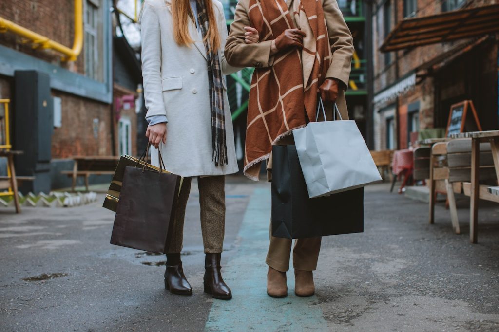 Den ultimative Black Friday-shoppingstrategi for dametøj