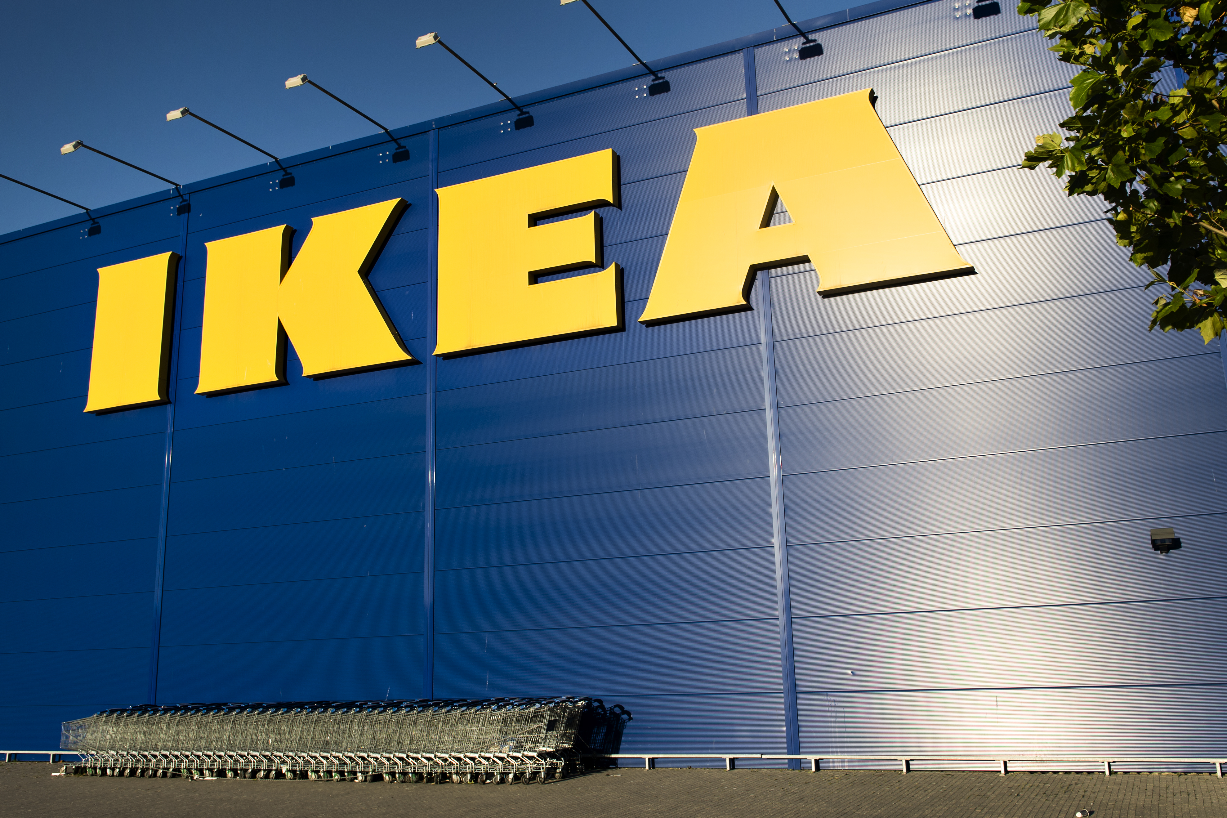 Ikea tilbagekalder populær lampe: Fare for at den falder ned