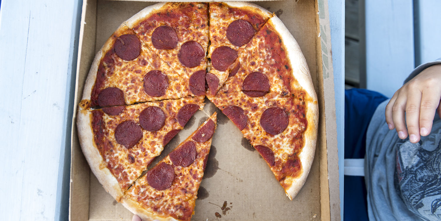 Her er der gratis pizza, sandwich, kaffe og te de næste 14 dage