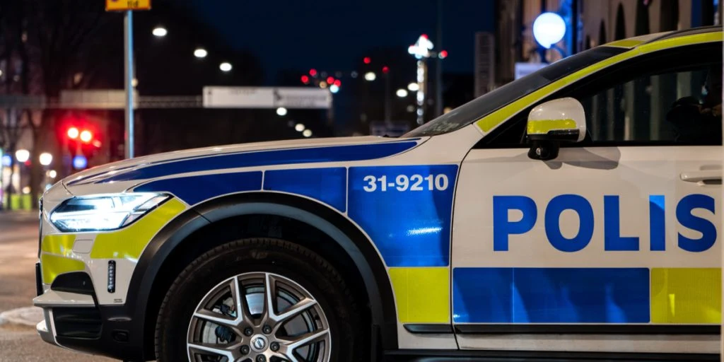 Det sker lige nu: Eksplosion ryster Stockholm – To personer såret