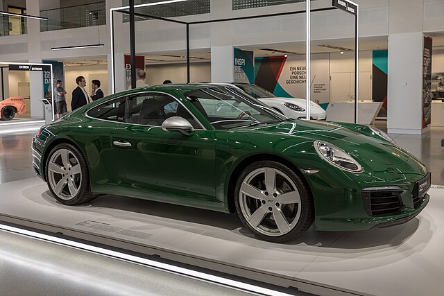 Nordjysk direktør gav ansatte en tur i sin Porsche: Det kostede ham flere millioner og en fængselsstraf