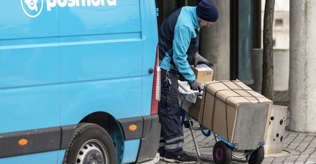PostNord deler opfordring til kunderne: Med dette ‘ukendte’ trick gør du det meget nemmere for dig selv at få leveret pakker