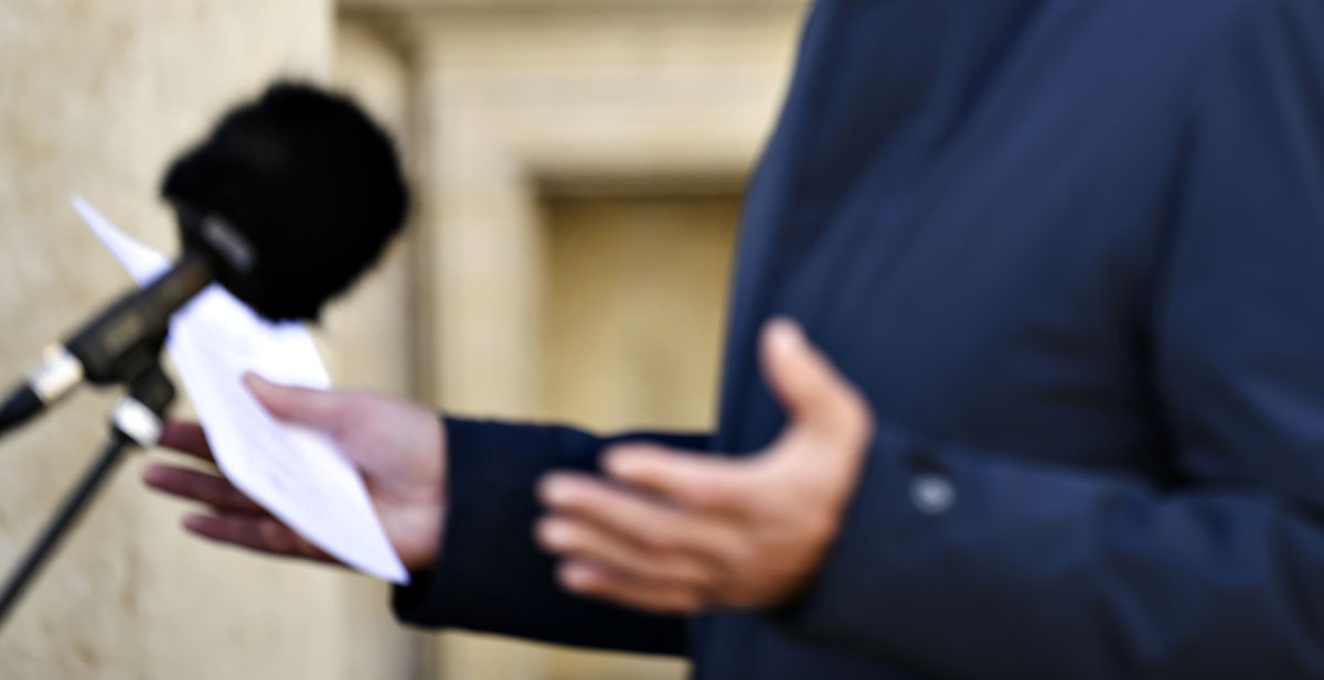 Sundhedsministeriet indkalder til pressemøde i dag