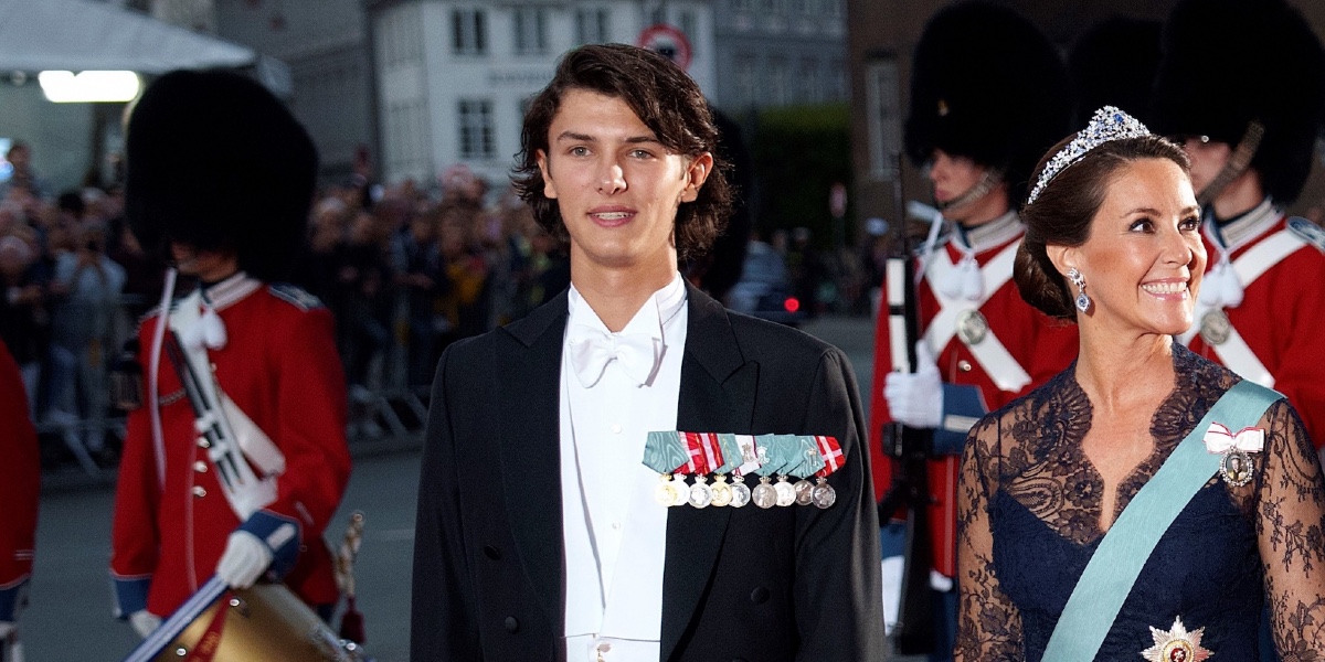 Nu bryder prins Nikolai tavsheden