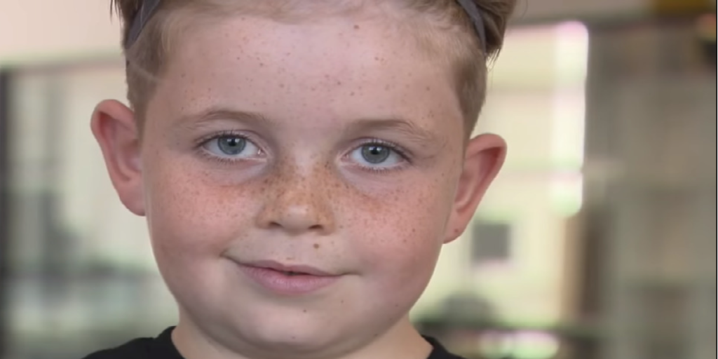 Familien til den 7-årige havde ikke råd til en armprotese til drengen: Så sker det utænkelige