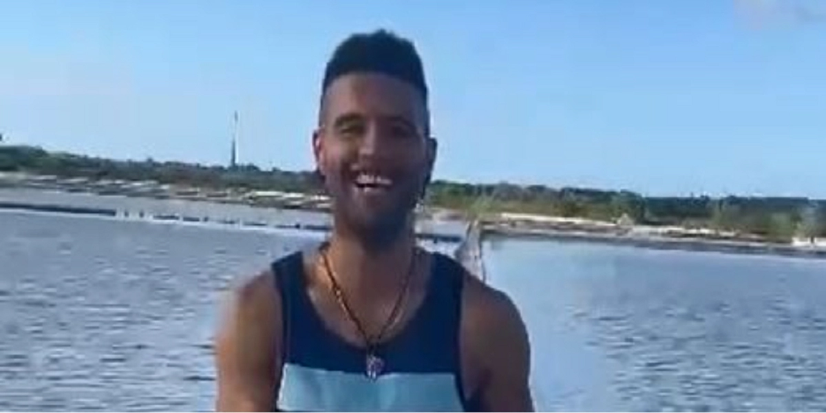 Mand ville filme en video til TikTok: Få sekunder senere sker det utænkelige