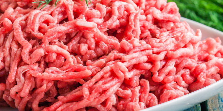 Tilbagekaldes øjeblikkeligt fra butikker i hele landet: Salmonella fundet i råt kød