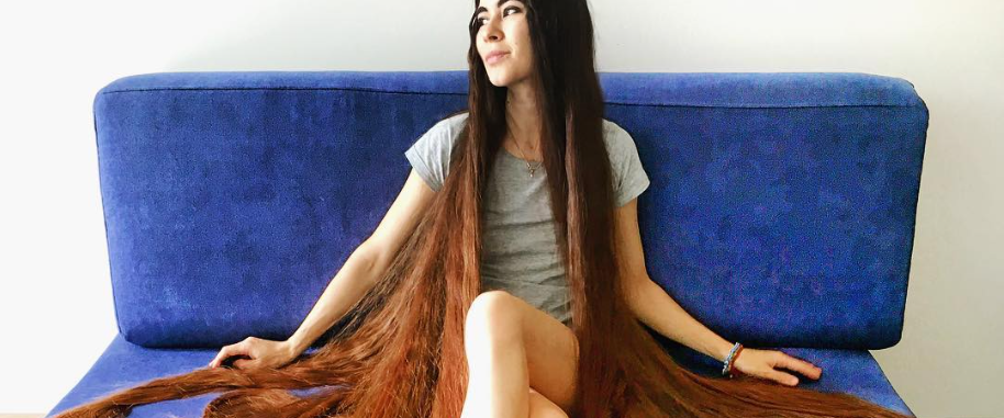 Virkelighedens Rapunzel: Så langt er hendes hår – se det vilde billede