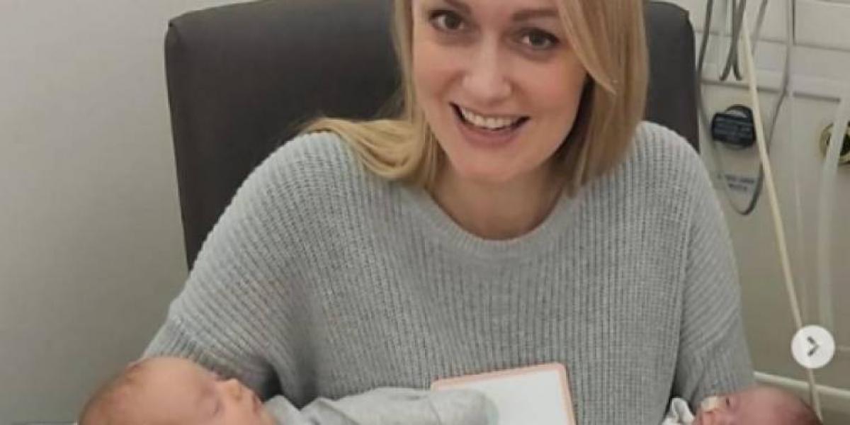 Rebecca fik sit livs chok: Blev gravid mens hun var gravid