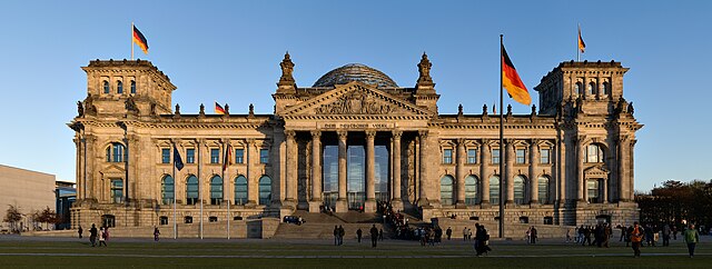 Frygter terrorangreb: EM-fanzone ved Rigsdagen i Berlin evakueret