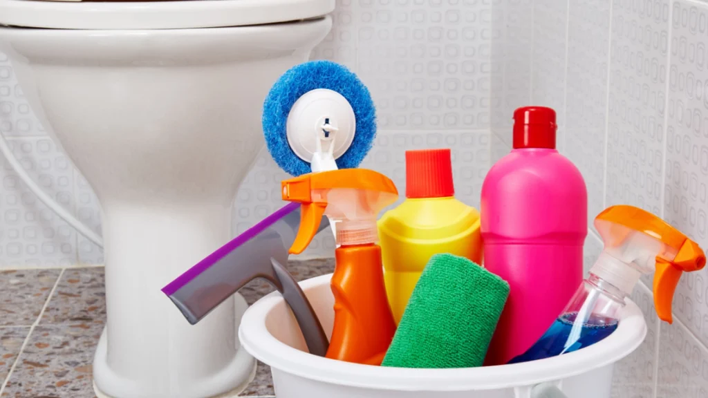 Eksperter advarer om almindelig genstand i hjemmet, der er en ‘bakteriefabrik’ – og det er ikke toilettet