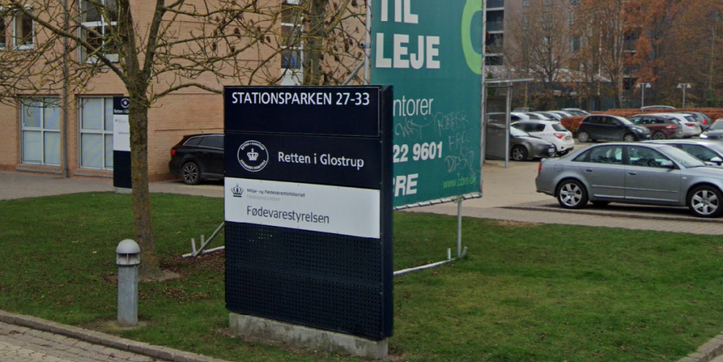 Dommen er faldet: 19-årig mand frifundet for dobbeltdrab