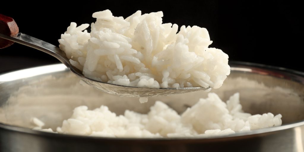 Derfor skal du aldrig smide dine ris i skraldespanden