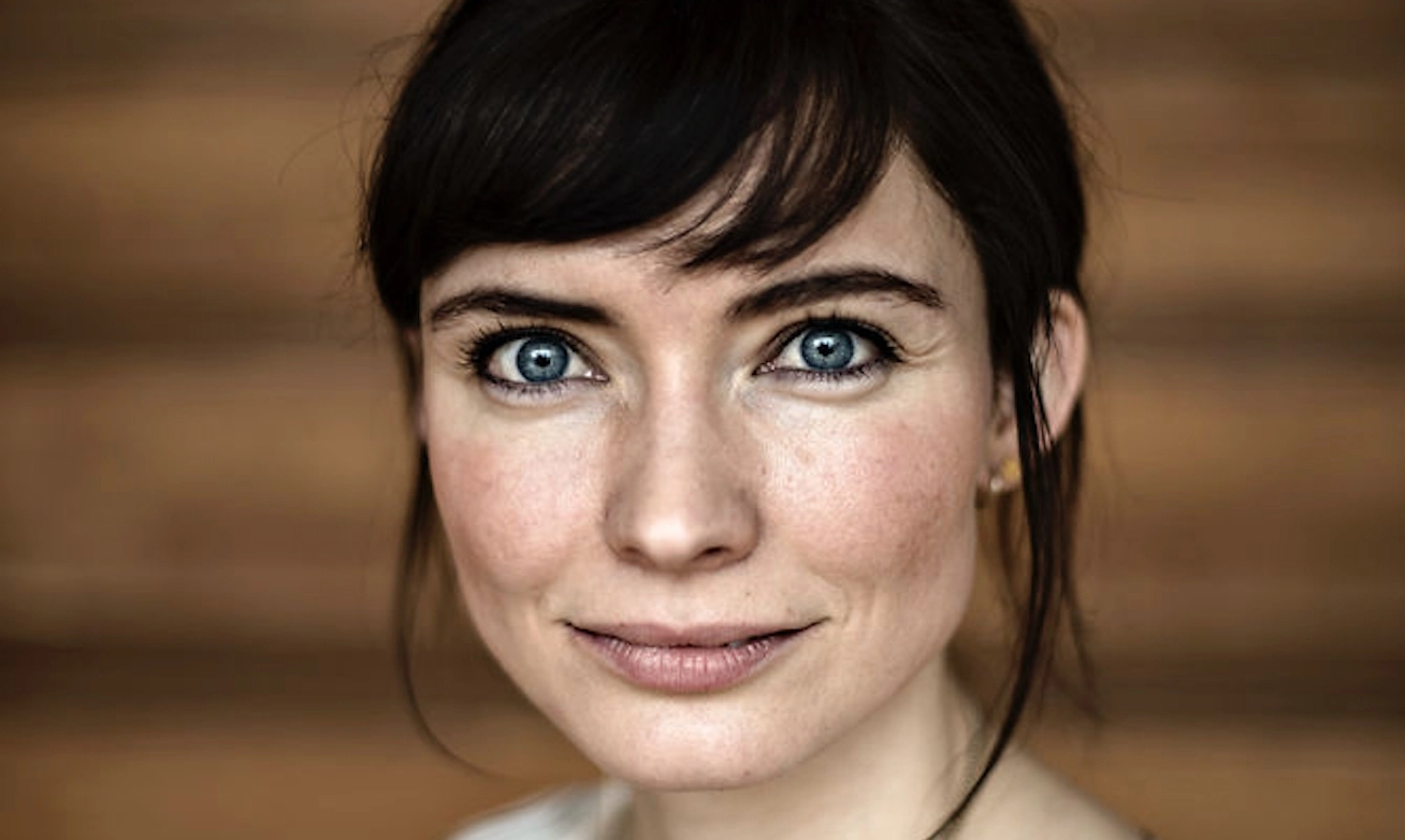 Se det nuttede foto: Neel Rønholt har født en lille pige